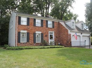 6041 Indian Trl, Sylvania, OH