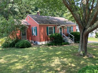 106 Broce Dr, Blacksburg, VA 24060