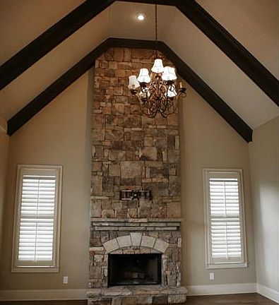 4th image of 5727 Tuscarora Ln