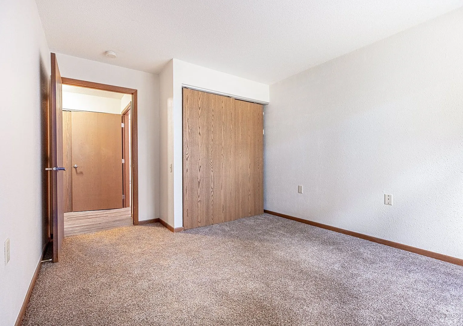 Clearwater River Apartments — Photo 4