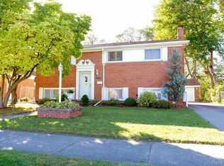 26137 Wagner Ave, Warren, MI 48089
