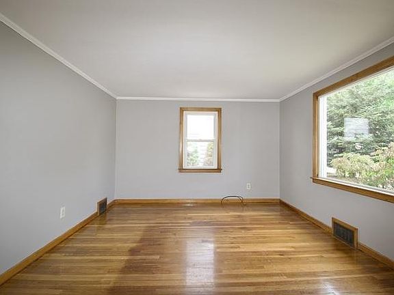 4th image of 41 Watling St