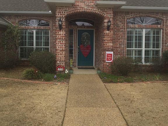 2nd image of 524 Susie St