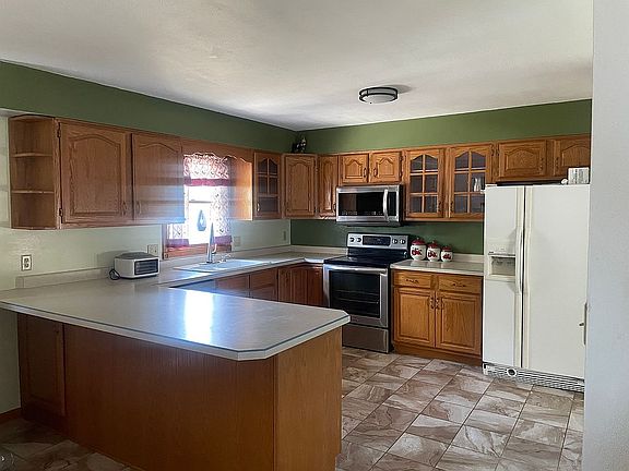 4th image of 1208 N 12th St