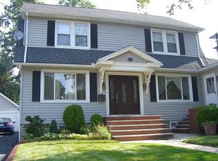 41 Elmwood Ave, Union, NJ 07083