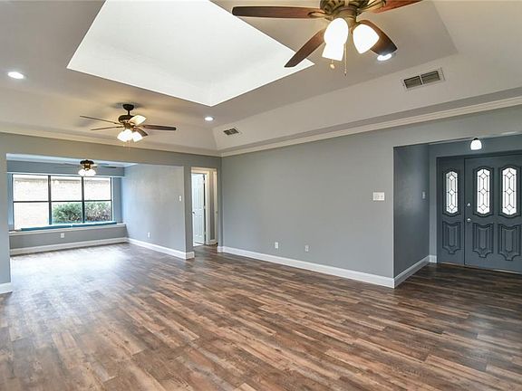 2nd image of 6003 Sandstone Dr