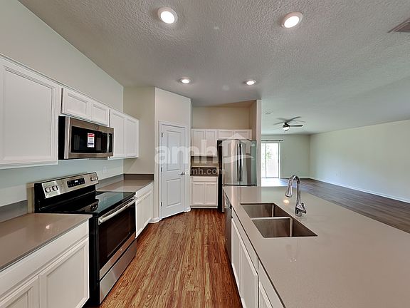 4th image of 4355 Seven Canyons Dr