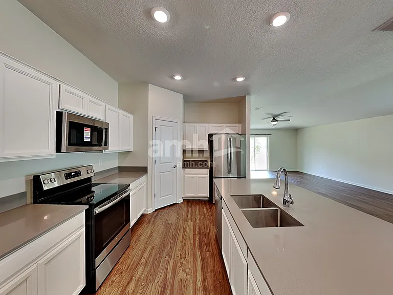 4355 Seven Canyons Dr — Photo 4