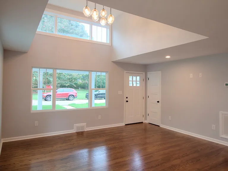 1310 S Bloodworth St — Photo 6