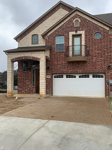 1703 Leann Ln Photo 1