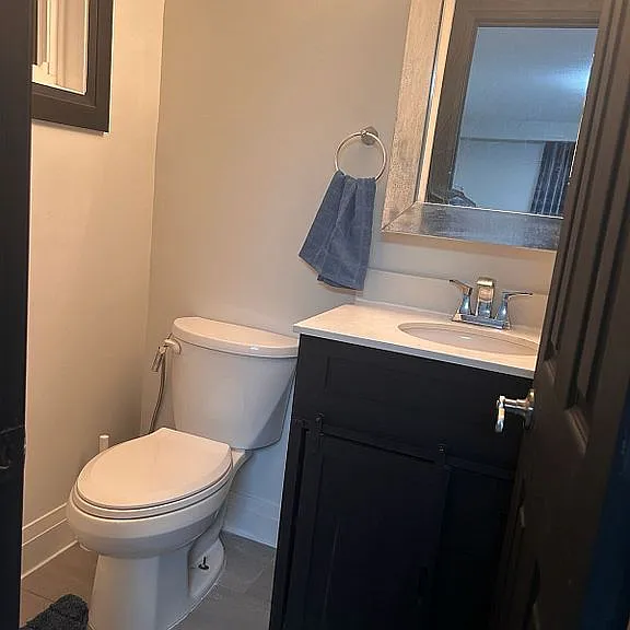 2604 Hornsgate Dr #UPPER — Photo 15