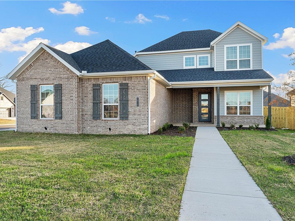 1st image of 1915 Bugg St