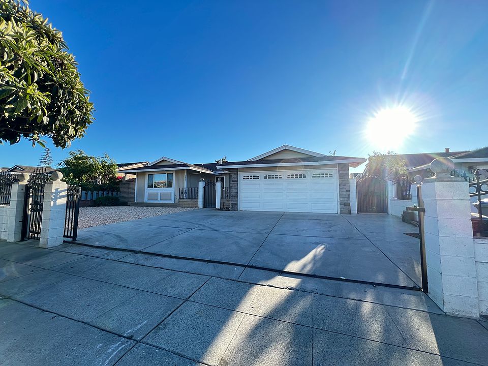1st image of 3041 Everdale Dr