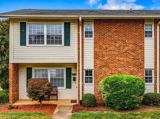 4728 Champion Ct, Greensboro, NC 27410