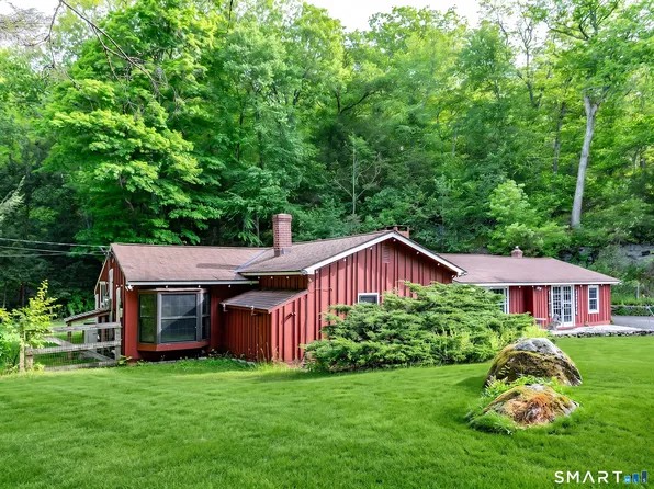94 Judds Bridge Road, Roxbury, CT 06783