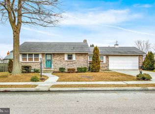 503 Clearview Rd, Hanover, PA 17331