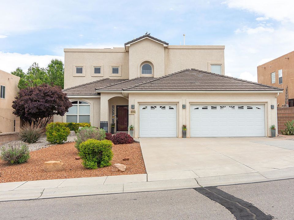 2nd image of 10704 Pebble Ct NW