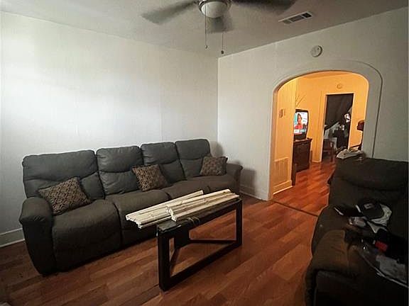 5th image of 7909-11 Mercier St