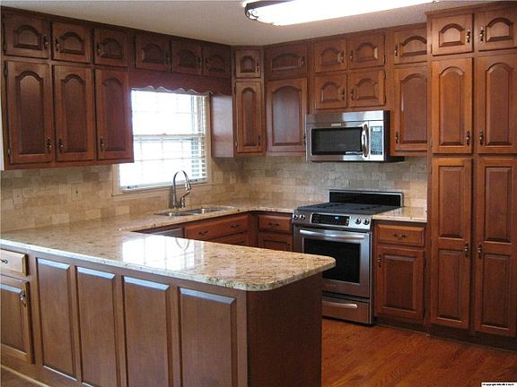 3rd image of 5737 Jones Valley Dr SE