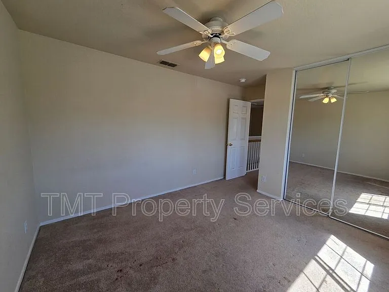 1717 Providence Way — Photo 37