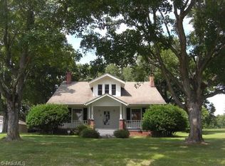 769 Circle Dr, Lexington, NC 27295