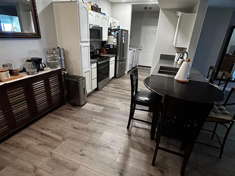 Kitchen area