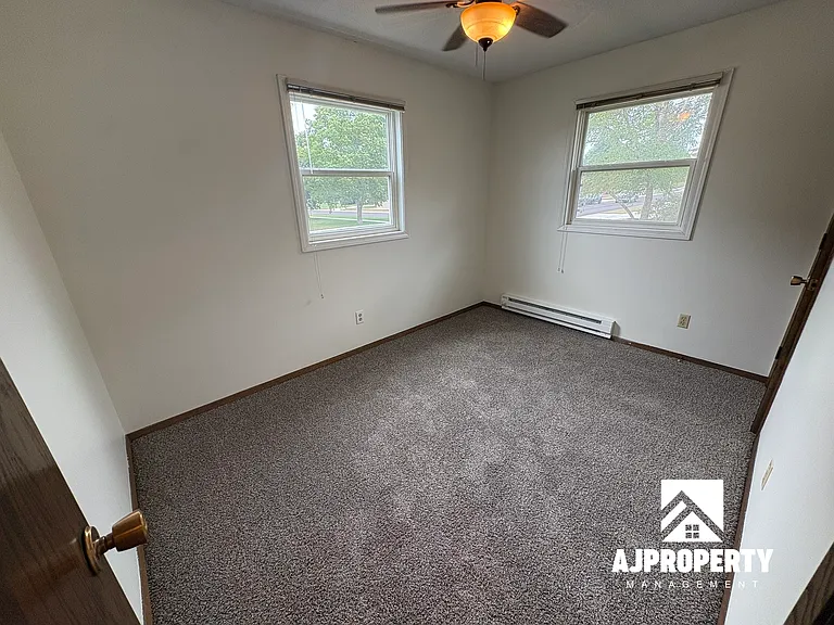 600 E Aspen Blvd #3 — Photo 9