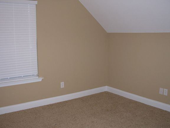 2nd image of 4107 Oakstone Dr