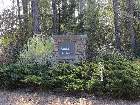 4th image of 128 Tarpon Way