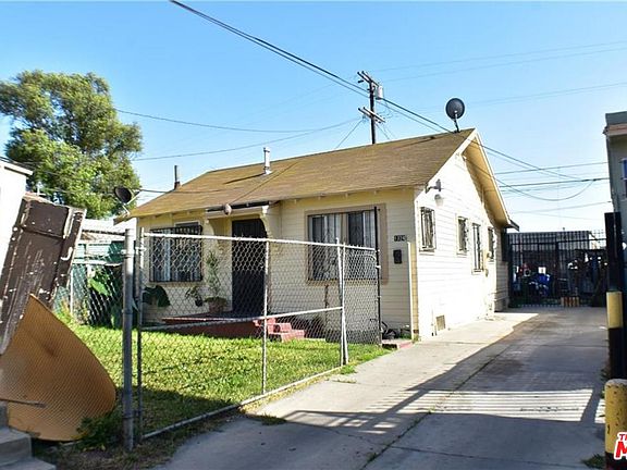 2nd image of 1324 W Florence Ave