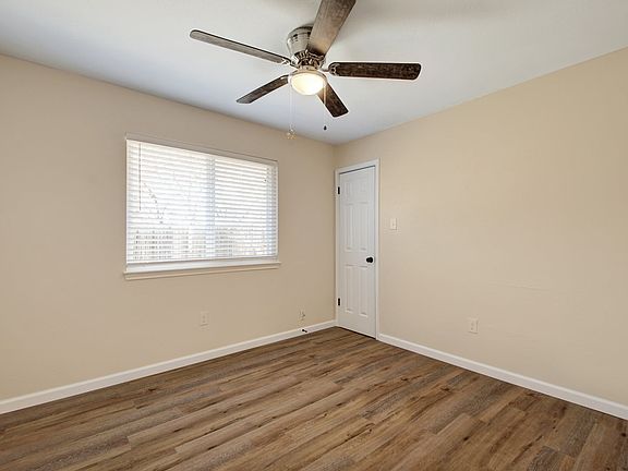 4th image of 11624 Pearwood Pl