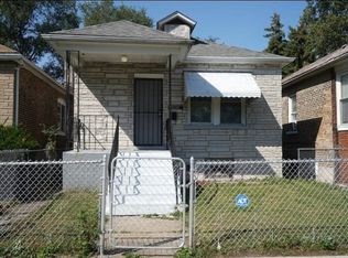 (Undisclosed Address), Chicago, IL 60617