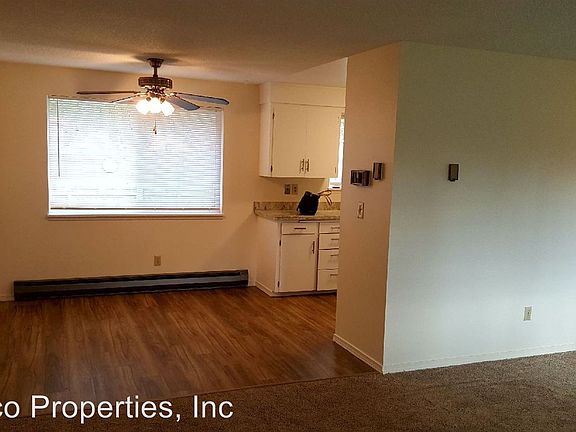 4th image of 8313 McKinley Ave