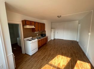 157 W High St UNIT 1, Elkton, MD 21921