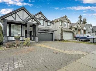 5949 125th St, Surrey, BC V3X1X2