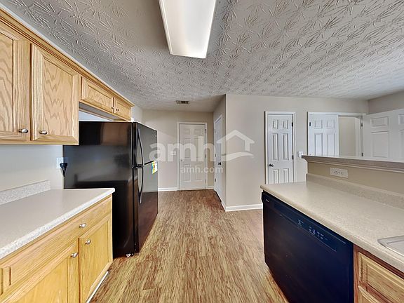3rd image of 1760 Neighborhood Walk