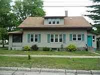 1st image of 904 1st Ave