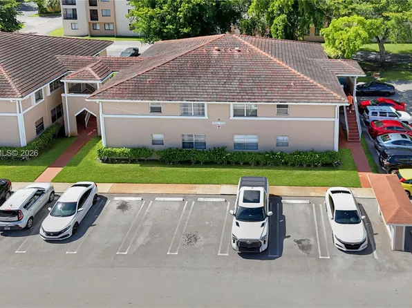 10168 Twin Lakes Dr #13-A, Coral Springs, FL 33071