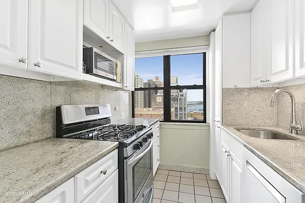 Sold by Corcoran | media 11
