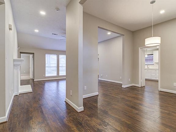 4th image of 24015 Ayscough Ln