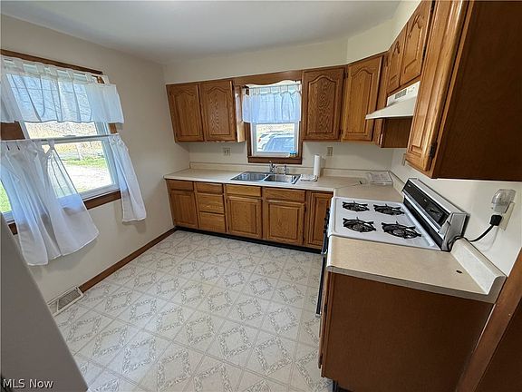 5th image of 17373 Stocking Rd
