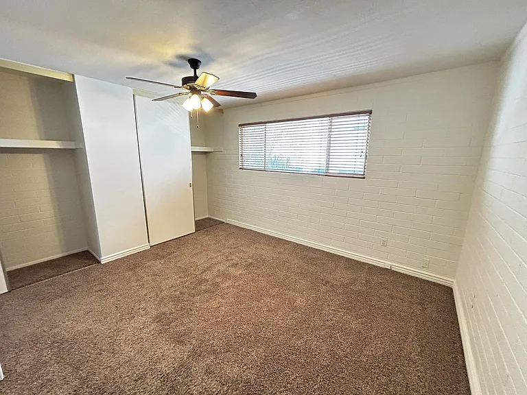 4846 N Woodmere Fairway #3 — Photo 22