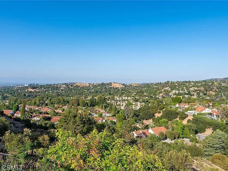 4372 Park Vicente — Photo 36