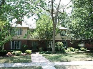1182 Hobson Mill Dr, Naperville, IL