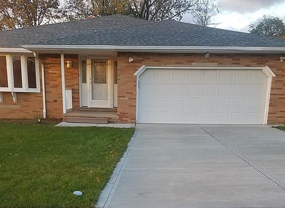 2nd image of 4406 Stary Dr