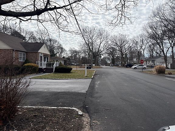 4th image of 31 Concord Rd