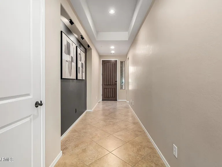 12725 W Dale Ln — Photo 4