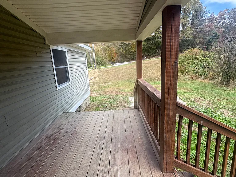 1735 Sulphur Lick Rd — Photo 27