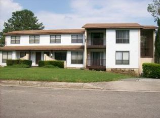 2705 NW 104th Ct APT 2, Gainesville, FL 32606