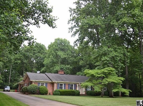 2nd image of 1673 Knolls Dr